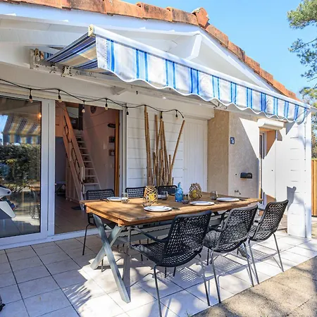Holiday home Maison Aturine - Welkeys *